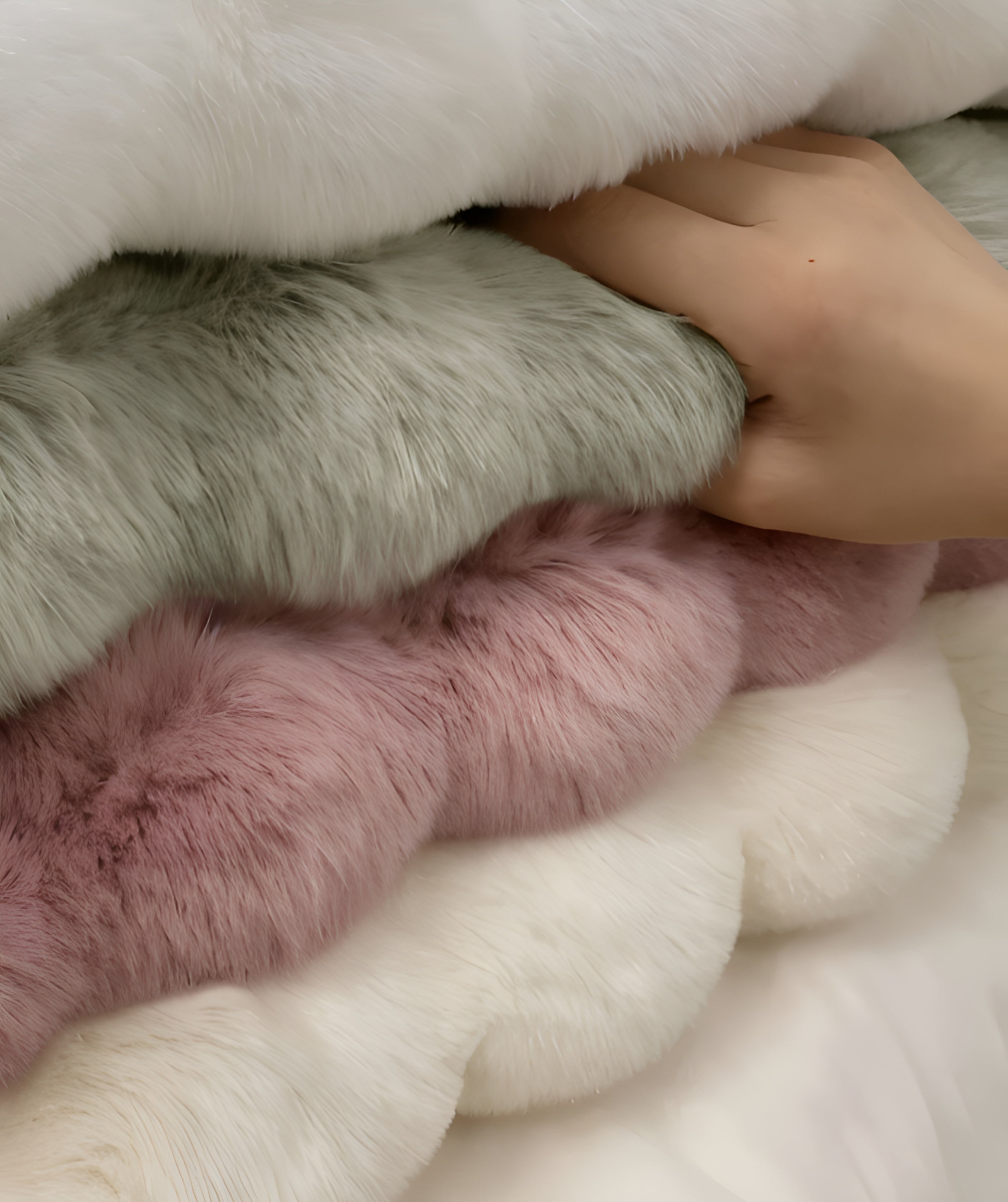 Fluffy Plush Bubble Rug - Anti-Slip Minimalist