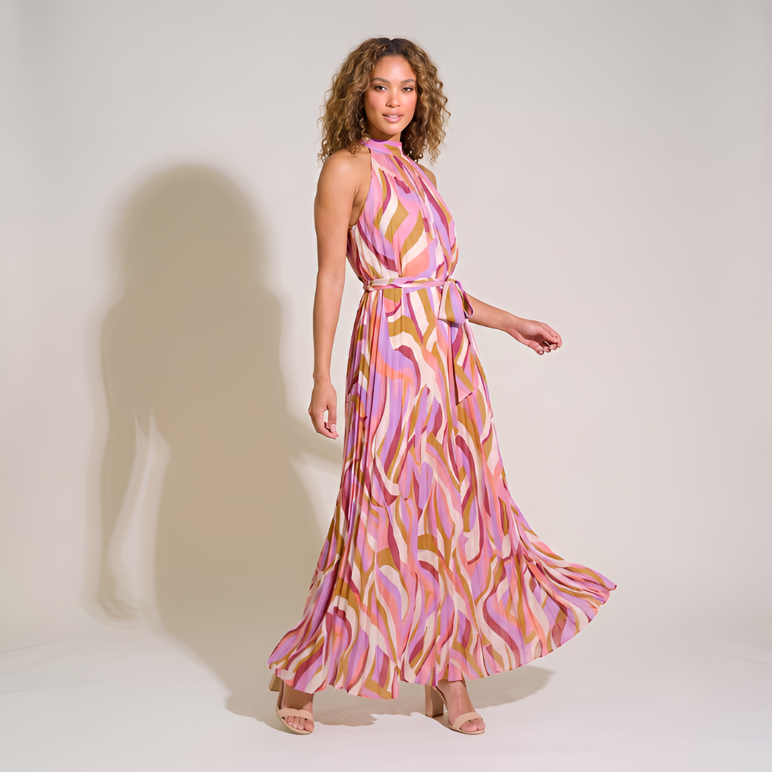 Women's Abstract Geometric Print Pleated Maxi Dress - Date Night